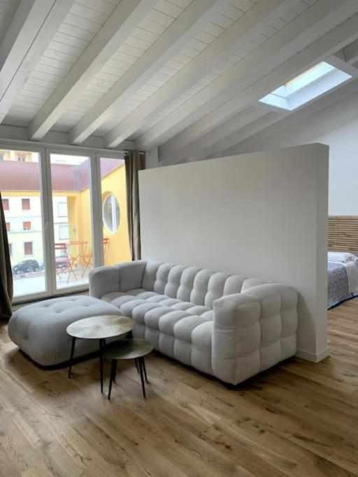 Waterfront Balcony I Grani 4 Resort Style Suite Livorno Eksteriør billede